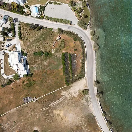 Seafront Cycladic In Paros Livadiá
