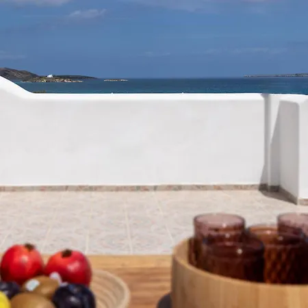 Seafront Cycladic In Paros * Livadiá