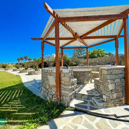 Дом отдыха Seafront Cycladic In Paros
